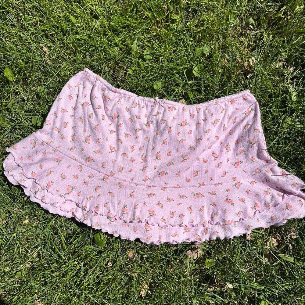 No Boundaries Y2K Ditsy Baby Pink Floral Ruffled Skort Size Large